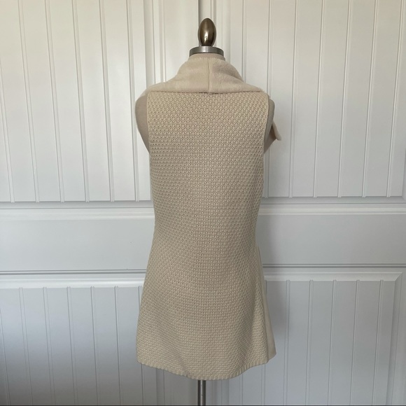 🎉HOST PICK🎉 Love Token Faux Fur Cream Draped Vest - Picture 4 of 8